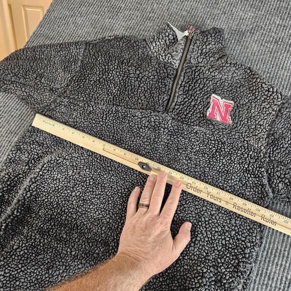 Nebraska Cornhuskers Sweater Womens Medium NCAA Football Sherpa Fleece 1/4 Zip - Picture 8 of 12